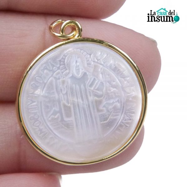DIJE MEDALLA SAN BENITO NACAR
