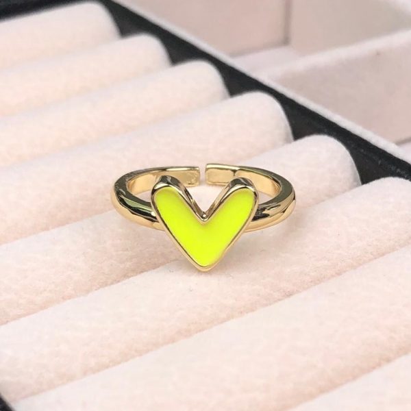 ANILLO DE CORAZON ESMALTADO